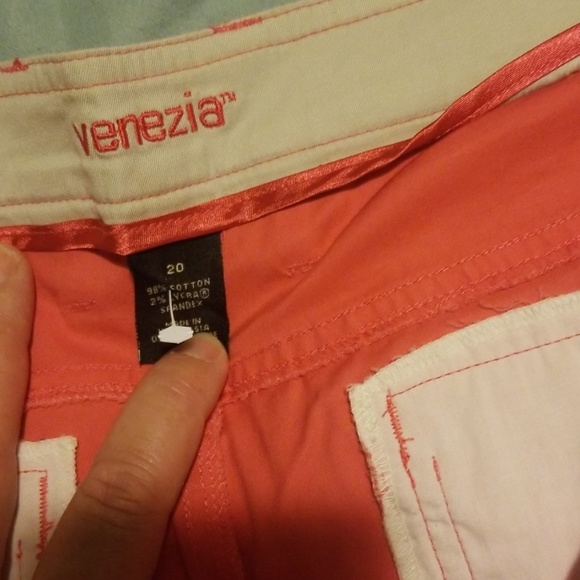 Capris - Picture 3 of 3